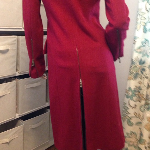 BCBG Gorgeous blue red wool top coat - Picture 2 of 3